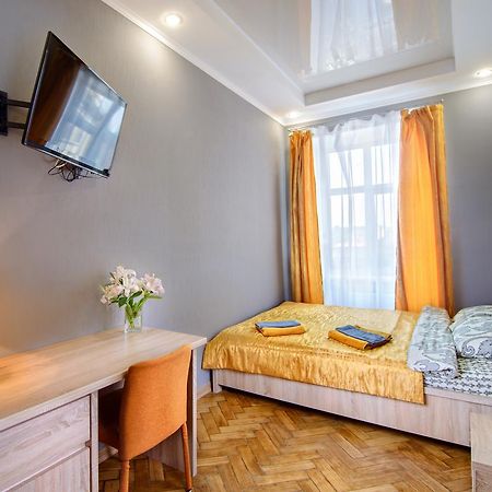 Premium Hostel Лвив Екстериор снимка