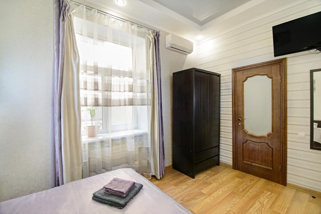 Premium Hostel Лвив Екстериор снимка